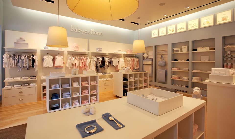Mẫu thiết kế shop thời trang mẹ và bé
