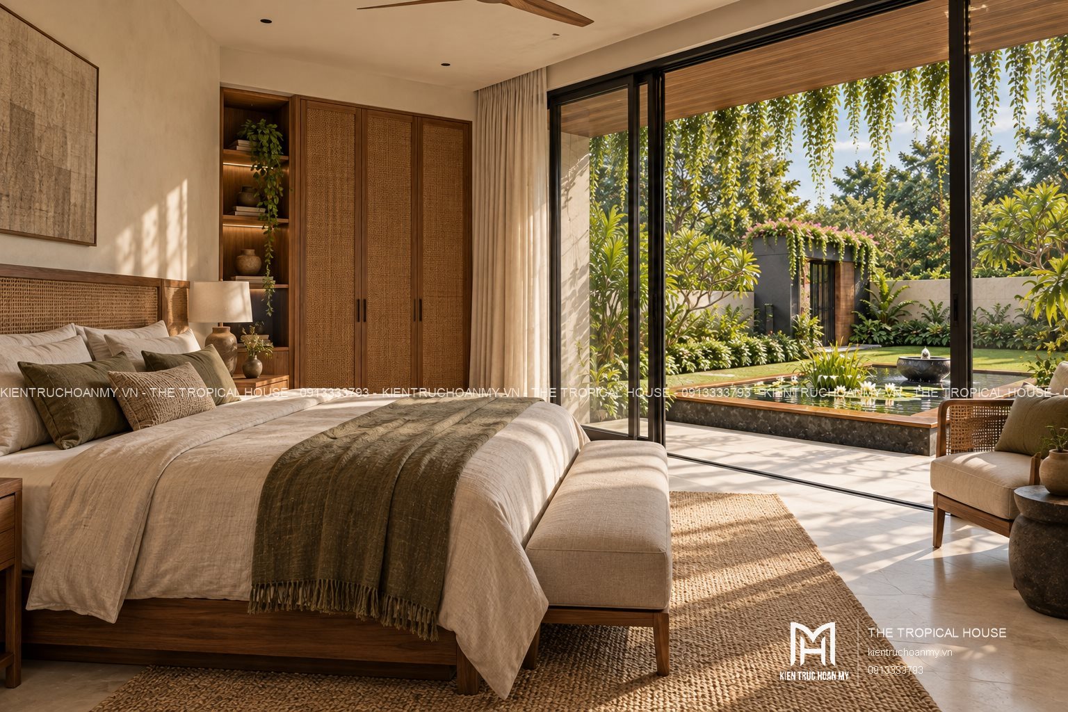 Phòng ngủ chính hướng vườn của villa 4 phòng ngủ