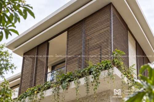Villa lam gỗ có hồ bơi – mẫu homestay nguyên căn hai tầng